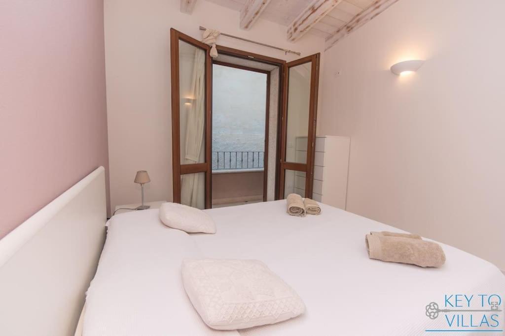 Brigata House - Luxury 2 Beds, Wifi, Balcony,Sea View - Key To Villas Кастельсардо Экстерьер фото