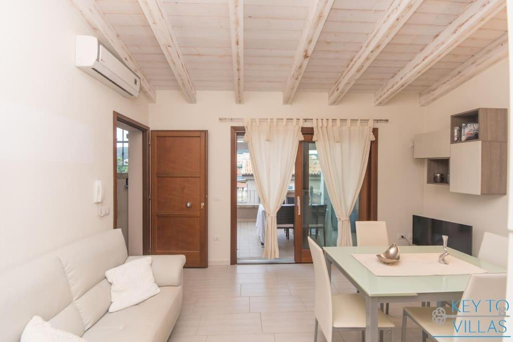 Brigata House - Luxury 2 Beds, Wifi, Balcony,Sea View - Key To Villas Кастельсардо Экстерьер фото
